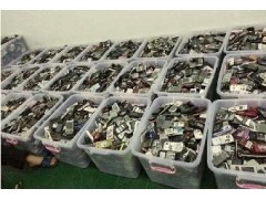 回收電子元件